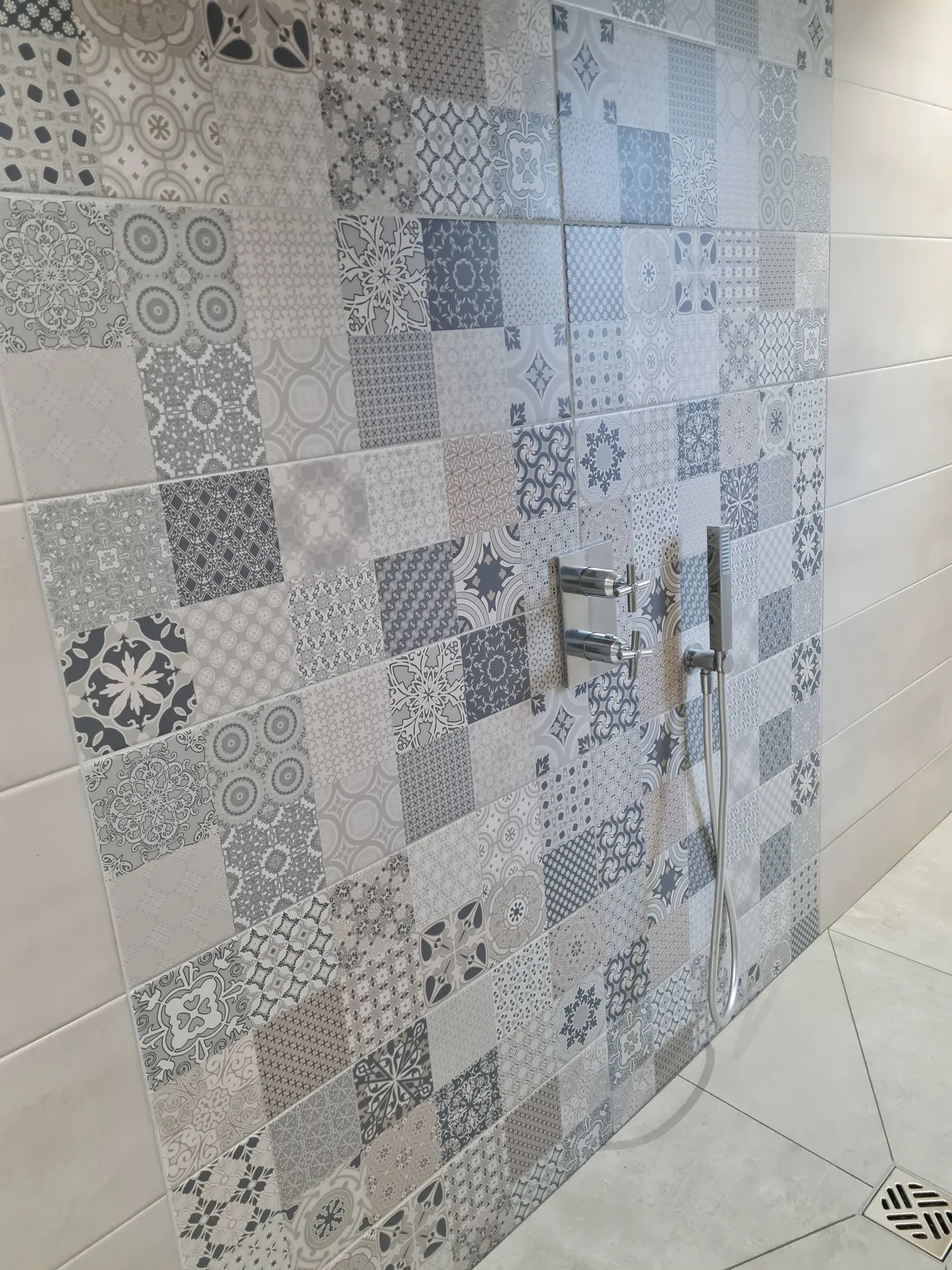 Carrelage Salle de Bain - Vicari Fils